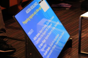 Set Speaker Comfort Monitor